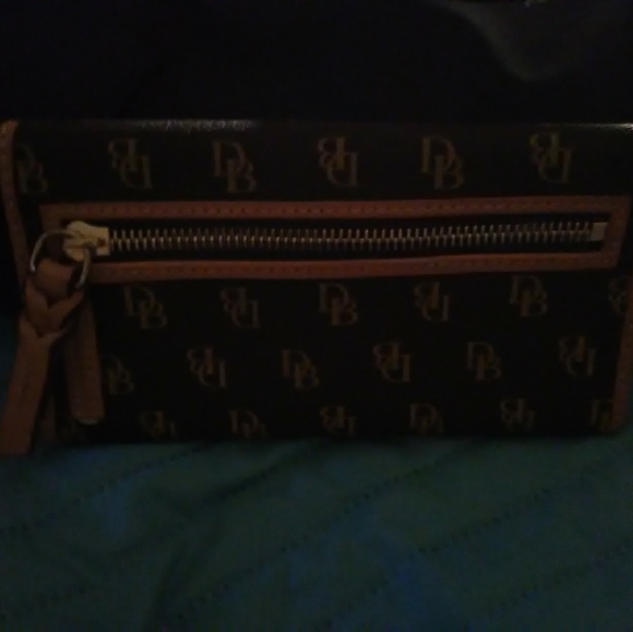 Leather wallet - Picture 2 of 3